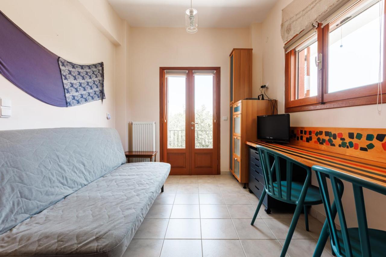 Large Home Near Potamos Beach エパノミ エクステリア 写真